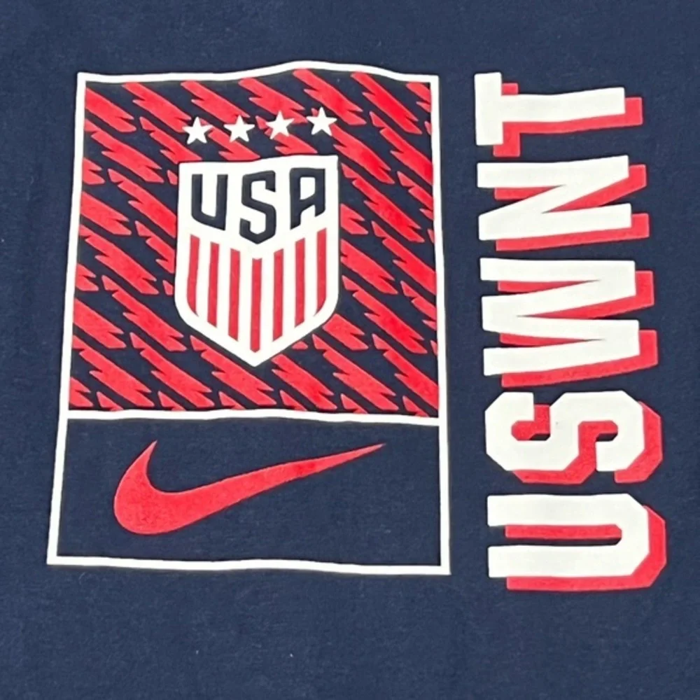 Nike USWNT Big Kids boys Soccer T-Shirt tee women’s soccer team size XL navy‎